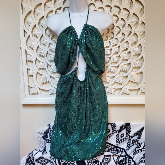 Fashion Nova 3X Endless Nights Sequipn Mini Dress NWT Hunter Green Mermaid - Picture 1 of 14